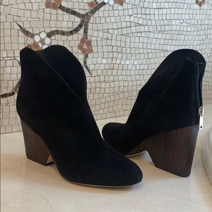 Diane von Furstenberg suede booties size 39